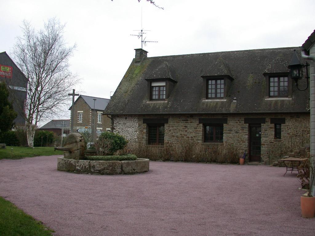 Bed and Breakfast Au Bord Des Grèves à Céaux Extérieur photo